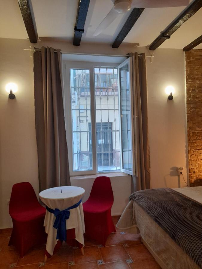 Picasso Carreteria History Center Apartment Malaga Luaran gambar